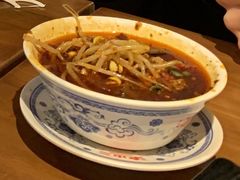 -炉小二铜锅牛蛙•川湘菜(三里屯店)