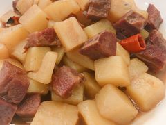 土豆炖牛舌-南山鲜虾面·活鲜小馆·海味大连菜(南山总店)