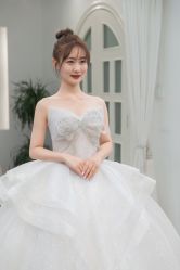 -洋洋婚纱品牌集合店