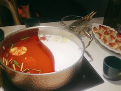 -椰子湾·海南火锅·糟粕醋·椰子鸡(正大广场店)