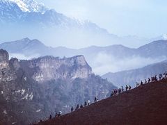 -牛背山