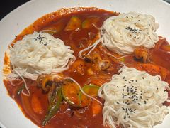 -Fuzzy Bistro 浮几韩餐·茶酒馆