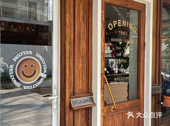 大连新店️南山又添一家拍照巨出片的餐厅