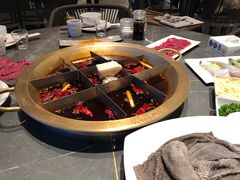 -长嘉·河图火锅(长嘉汇江景旗舰店)