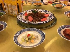 -山明水秀大饭店