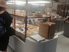 面包甜点陈列柜-奈雪的茶(湖滨银泰in77C区PRO店)