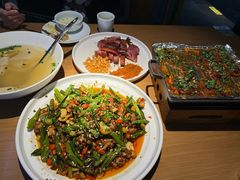 -卞氏菜根香(青羊万达店)