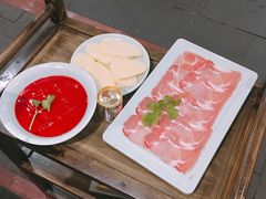 -红九格老火锅(三峡广场店)