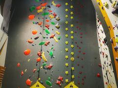 -CLIFFS颗粒攀岩(萧山众安店)