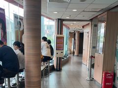 -麦当劳(虹梅路地铁站店)