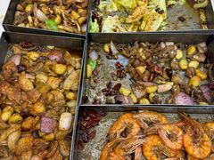 -老东镇啤酒屋海鲜加工·蒸汽海鲜·海鲜烧烤(台东店)