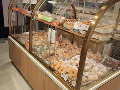 面包甜点陈列柜-BreadTalk面包新语·烘焙蛋糕(富力海珠城店)
