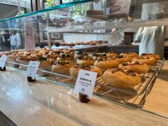 -VERIE BAKEHOUSE