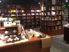 -新华书店(印象城店)