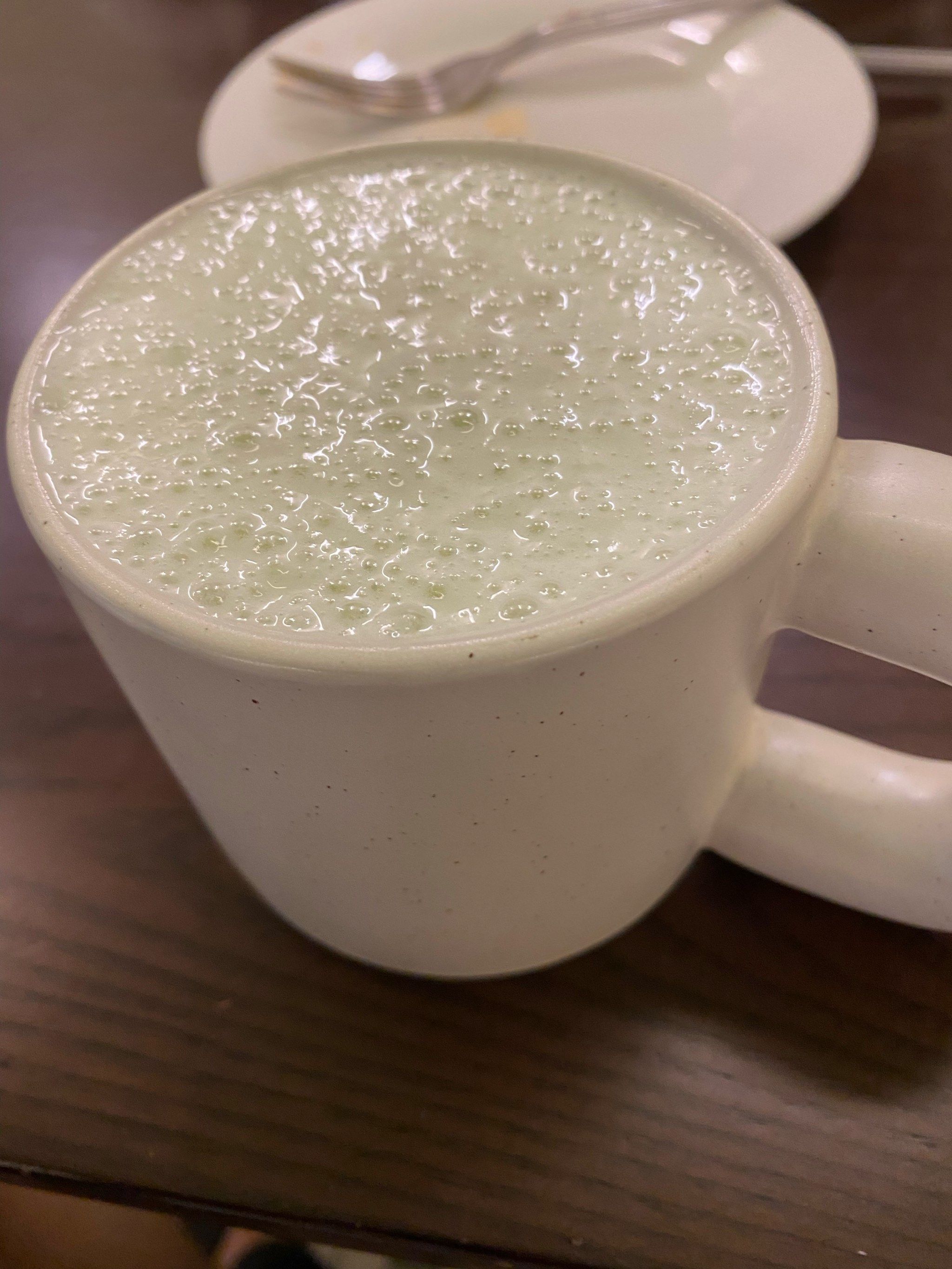 炎炎夏日,来一杯冰镇奶昔