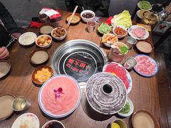-萍姐火锅·公路夜市(武汉首店)