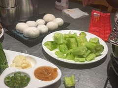 -合易泓烤肉•首创生椰大油边(宁山路店)
