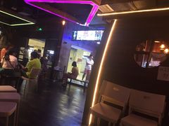 -YOGO优果密室逃脱(新佳丽广场店)