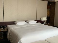 -广州天河希尔顿酒店