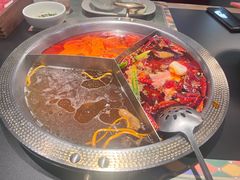-廖掌柜·重庆鲜货火锅(上海首店)