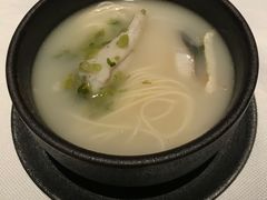 招牌黄鱼面-广舟(千禧店)