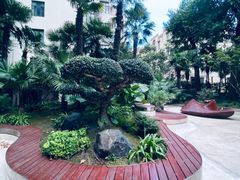 -衡山路(地铁站)