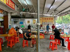 大堂-正宗牛奇排骨饭(第一分店)