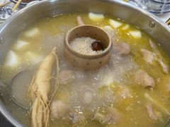 -朴小妹人参鸡汤火锅(长白山万达店)