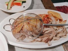 -尚尚仙·酸汤猪手·猪肚鸡火锅(华联万柳购物中心店)