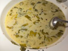 -江渔儿酸菜鱼(映月湖环宇城店)