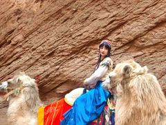 -天山神秘大峡谷