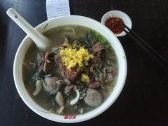 -潮镇老尾牛杂(环城西路店)