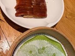 龙井茶香烤鸭-金牌外婆家(苏州中心店)