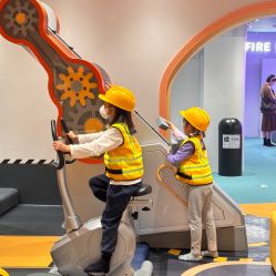 -奈尔宝家庭中心·亲子餐厅(北京东坝万达店)