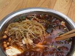 -老五鸡丝豆花面粉(瑞金北路68号院店)