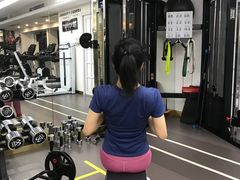 -简·无界健身工作室·运动康复·体态(石厦店)