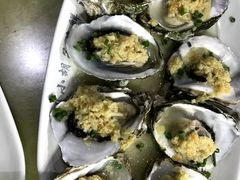 生蚝-四川小胡子海鲜(丁村万人海鲜广场店)