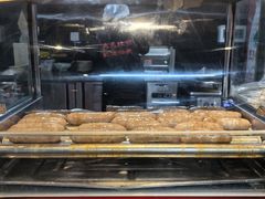 -亮亮面馆(经六路店)