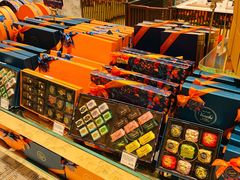 -VENCHI 闻绮(北京国贸商城店)