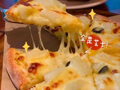 菠萝榴莲披萨-又鸟pizza海南鸡饭(假日广场店)
