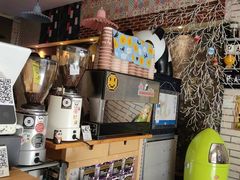 -熊猫一间店欧式奶茶铺