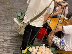 -拈签一笑黄牛肉辣卤串串