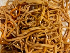 -江渔儿酸菜鱼(奥园广场金发购物中心店)