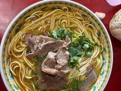 -金杨拉面王小吃面馆·牛三宝面·红烧牛肉粉