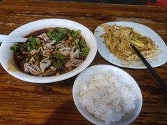 -朱大嘴肥肠血旺(福字街店)