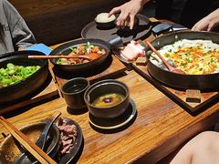 -啫两手·啫啫煲·小饭堂(龙城万科里店)