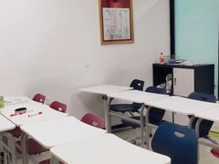-爱特精英KET·PET·雅思托福·国际课程(苏悦广场店)