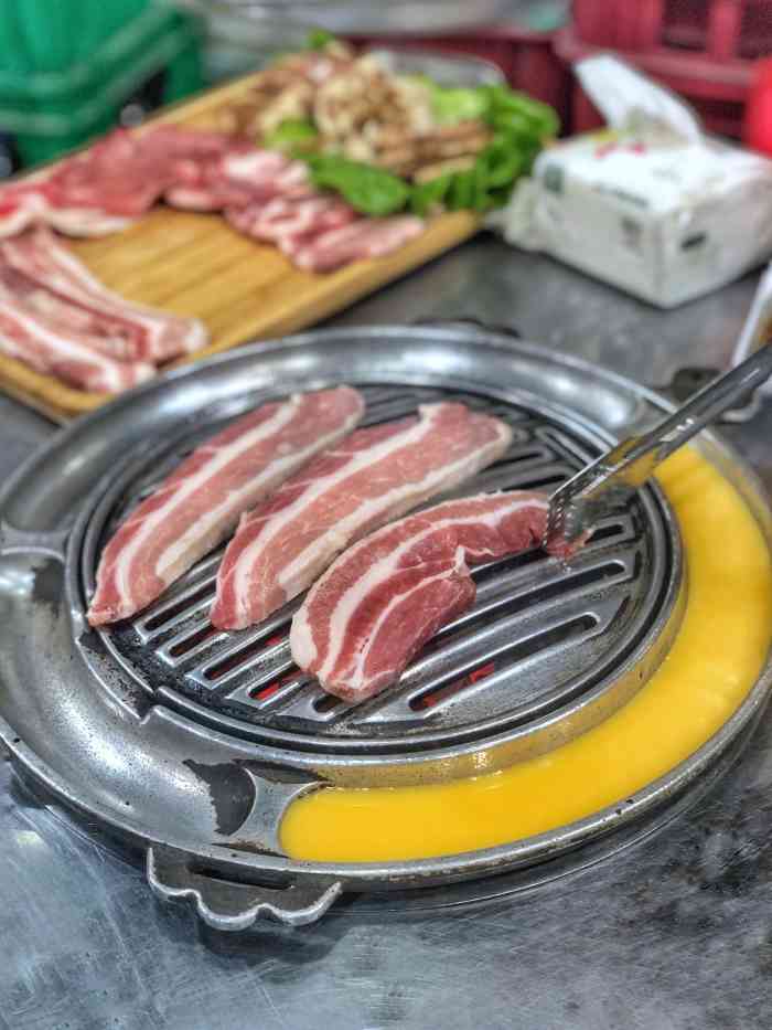 本味木炭烤肉韩国料理(西大街店)