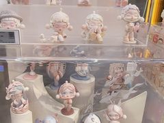-泡泡玛特POPMART(侨福芳草地店)