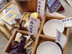 -阿婆情腊排骨火锅(金虹路店)